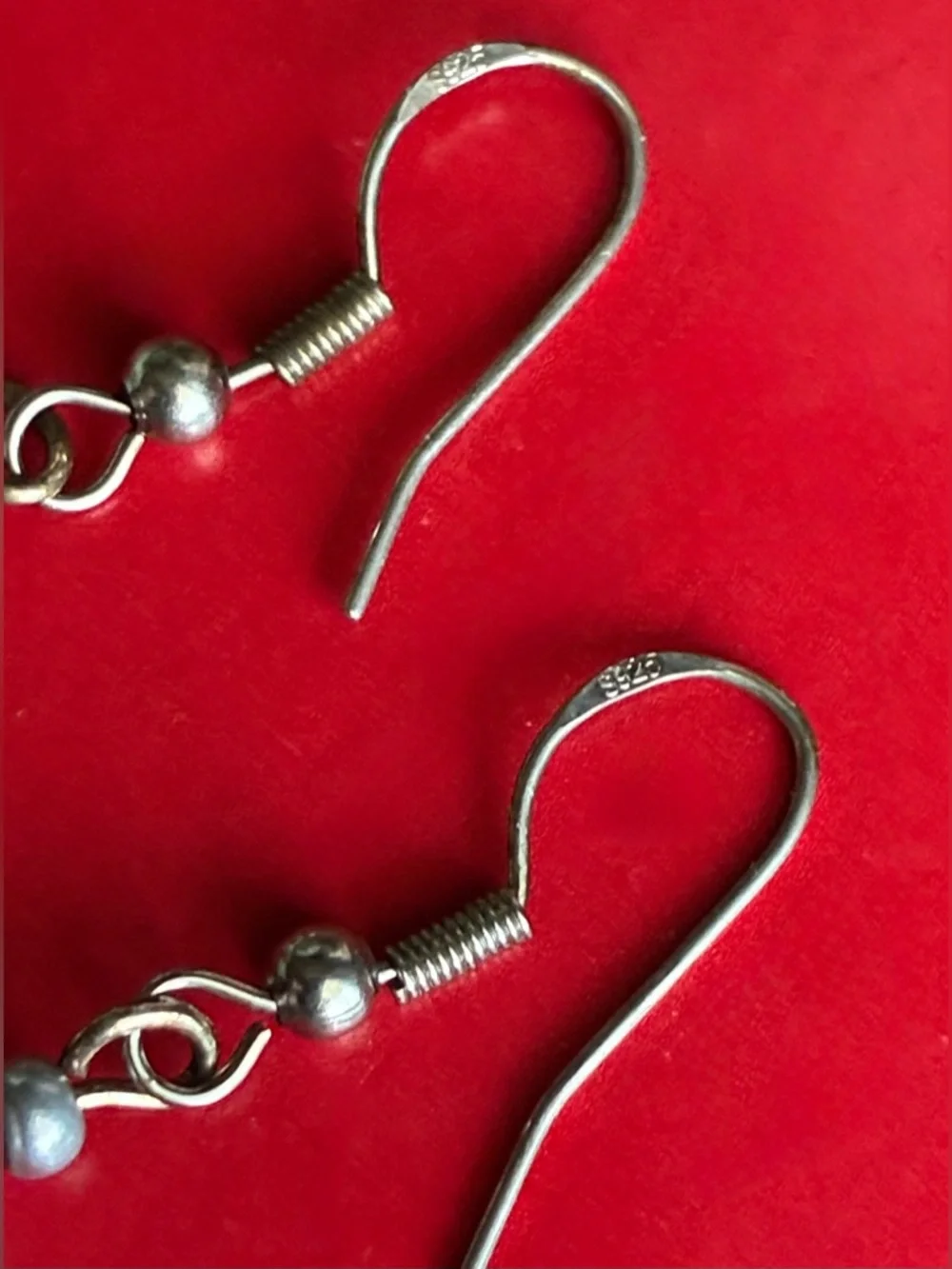 925 Silver Earrings,Black and Cream Marble Bead Drop Earrings with Silver. - Picture 3 of 7